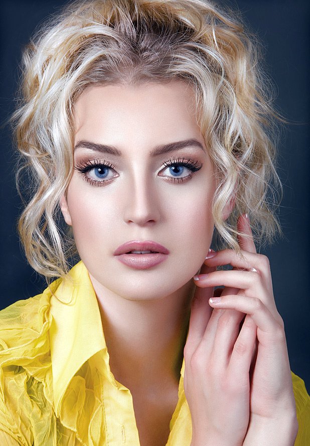 Blondes, Belles Blondes