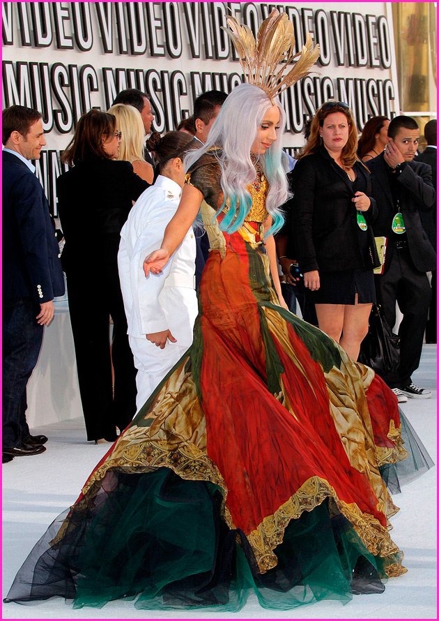 Robe originale de Lady Gaga, photo de la chanteuse
