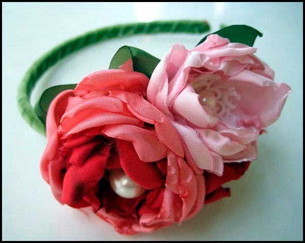 Fleurs décoratives en tissu