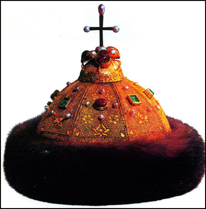 Chapeau femme or - Casquette de Monomakh