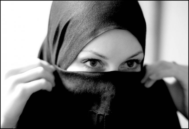 Filles orientales et hijab