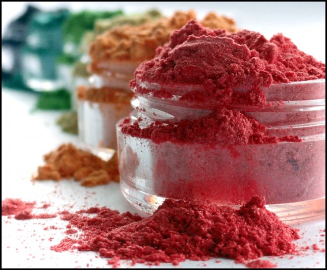 Cosmétiques naturels et conventionnels