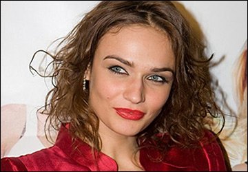 La vie et l'œuvre d'Alena Vodonaeva