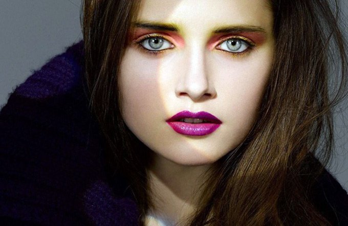 Photo de maquillage glamour