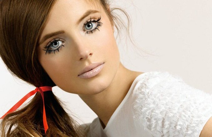 Photo de maquillage glamour