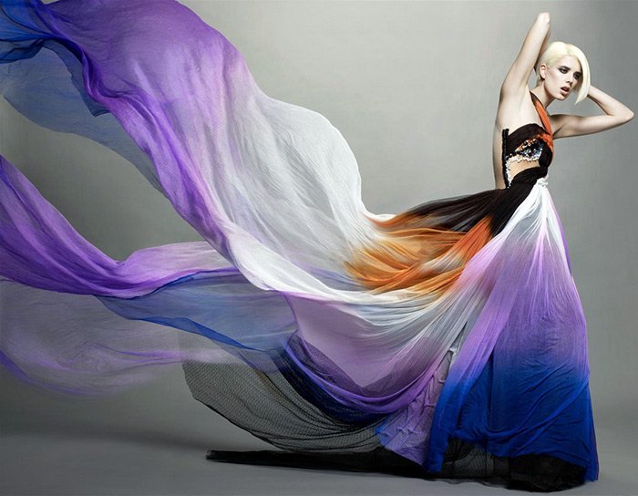 Agness Dein et une belle robe