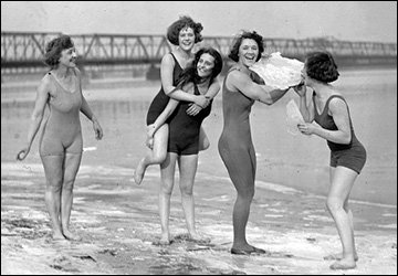 Histoire détaillée du maillot de bain et des maillots de bain de cet été