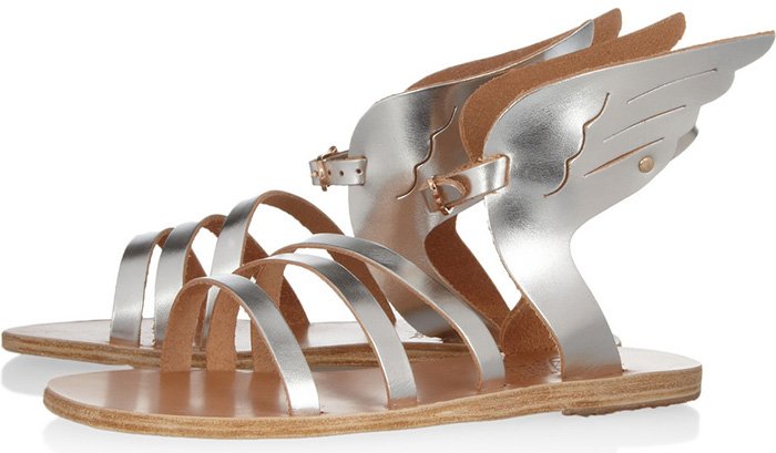 Sandales pour femmes à la mode - photo printemps-été 2026