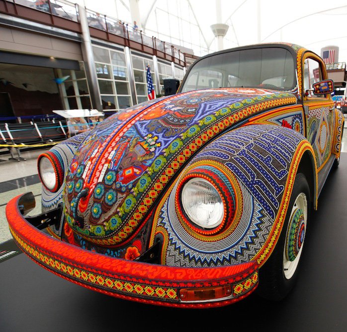 Décoration de voiture avec des perles - faites-le vous-même, photo