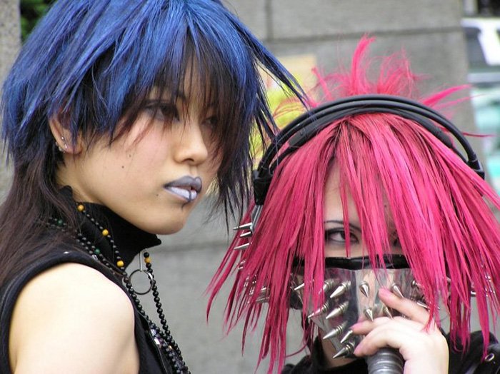 Vêtements et coiffures prêts pour le cyberespace