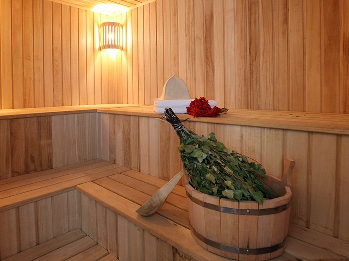 Nettoyage de printemps de soins de la peau appropriés