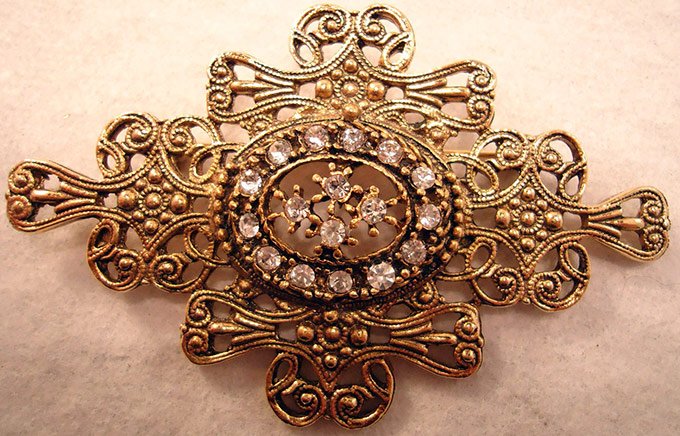 Beaux Bijoux - Broche