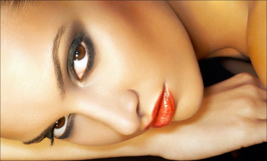 Comment choisir une photo de fille crème pour le visage