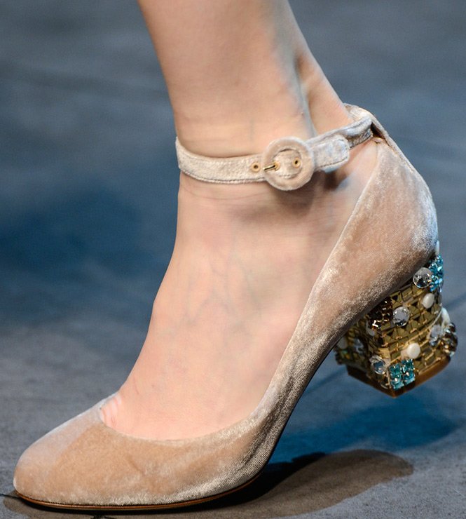 Chaussures pour femmes à la mode Dolce & Gabbana, photo