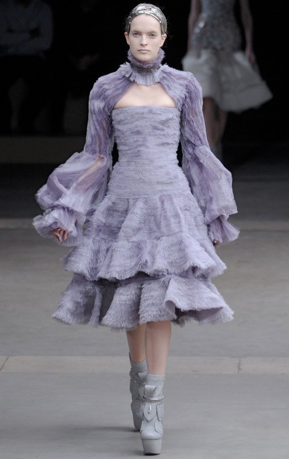 Les plus belles robes Alexander McQueen photos