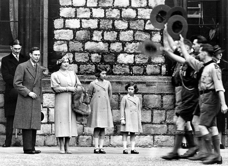 Photos de bébé des princesses Elizabeth et Margaret