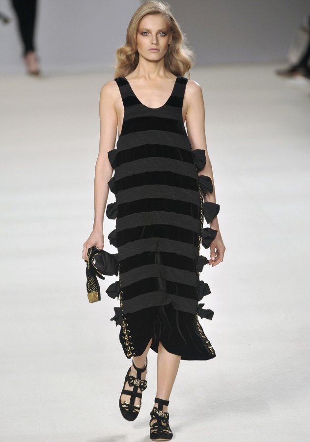 Robe noire par Chlo ?, photo