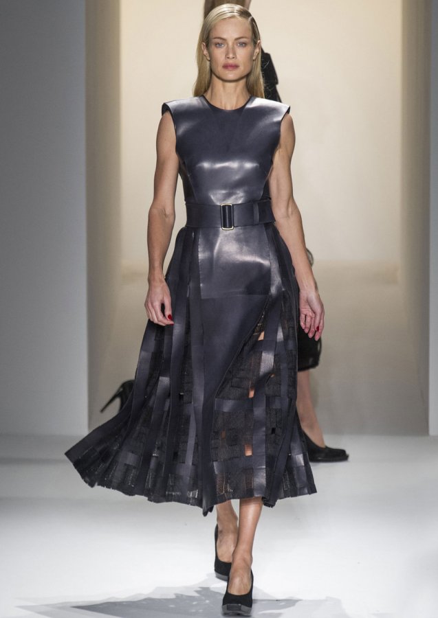 Robe imitant le cuir, photo