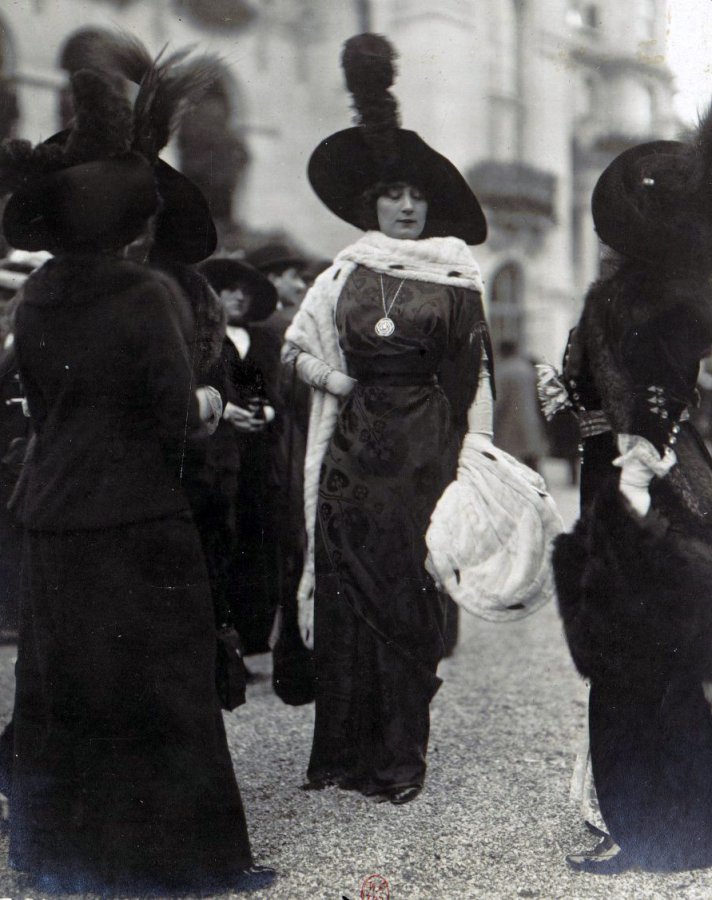 Chapeaux à plumes, photo