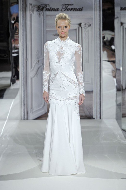 Robe de mariée fermée, photo