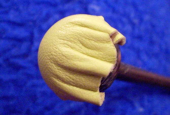 Faire des fleurs en cuir