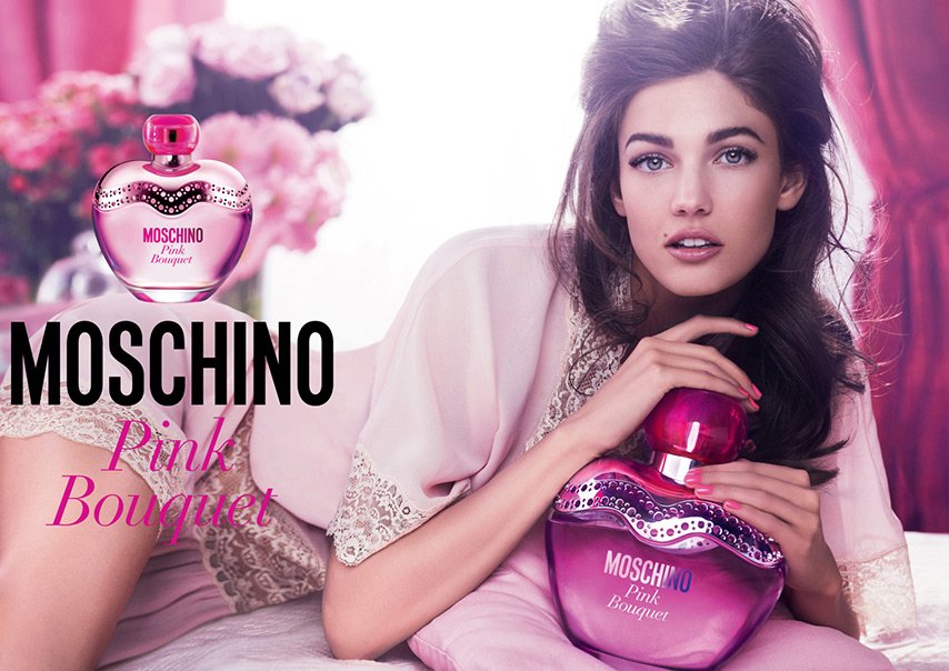 Publicité de parfum de marque Moschino