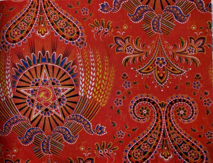 Marteau et faucille star soviétique et paisley
