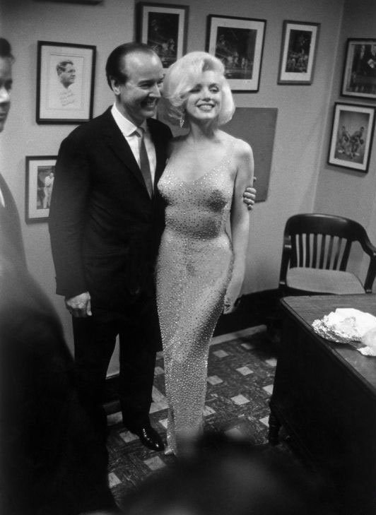 Robe Marilyn Monroe - joyeux anniversaire Monsieur le Président