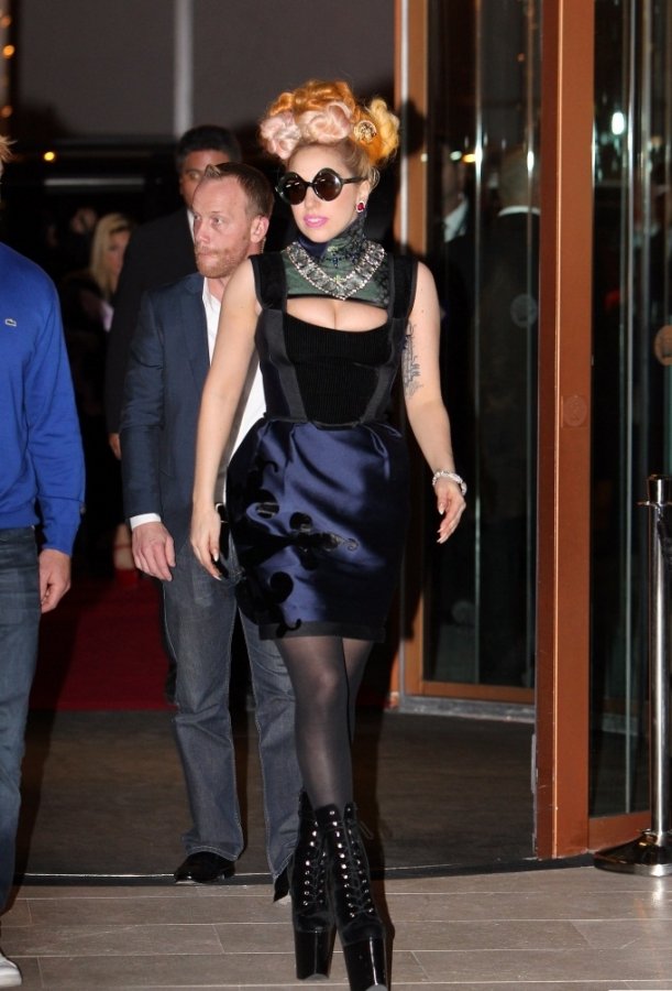 Photo de la robe de la chanteuse Lady Gaga