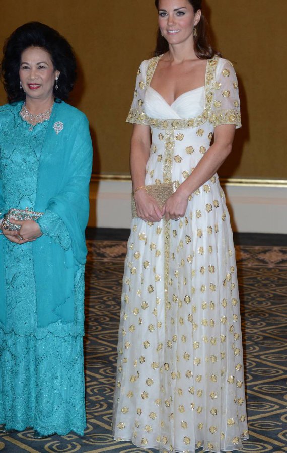 Photo de Kate dans une belle robe