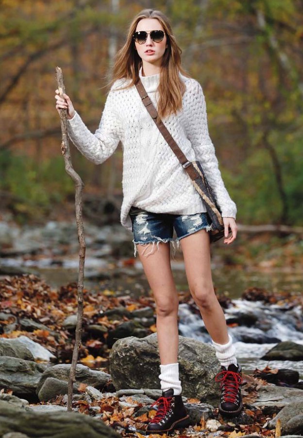 Belle fille - photo en short en jean