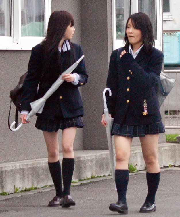 filles avec des parapluies, photo