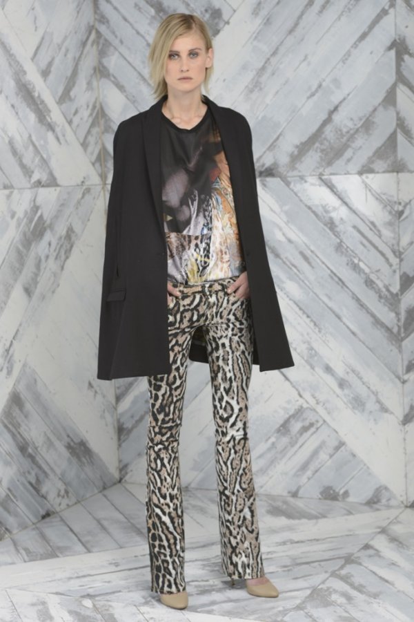 Look de la pré-collection Just Cavalli 2025-2026