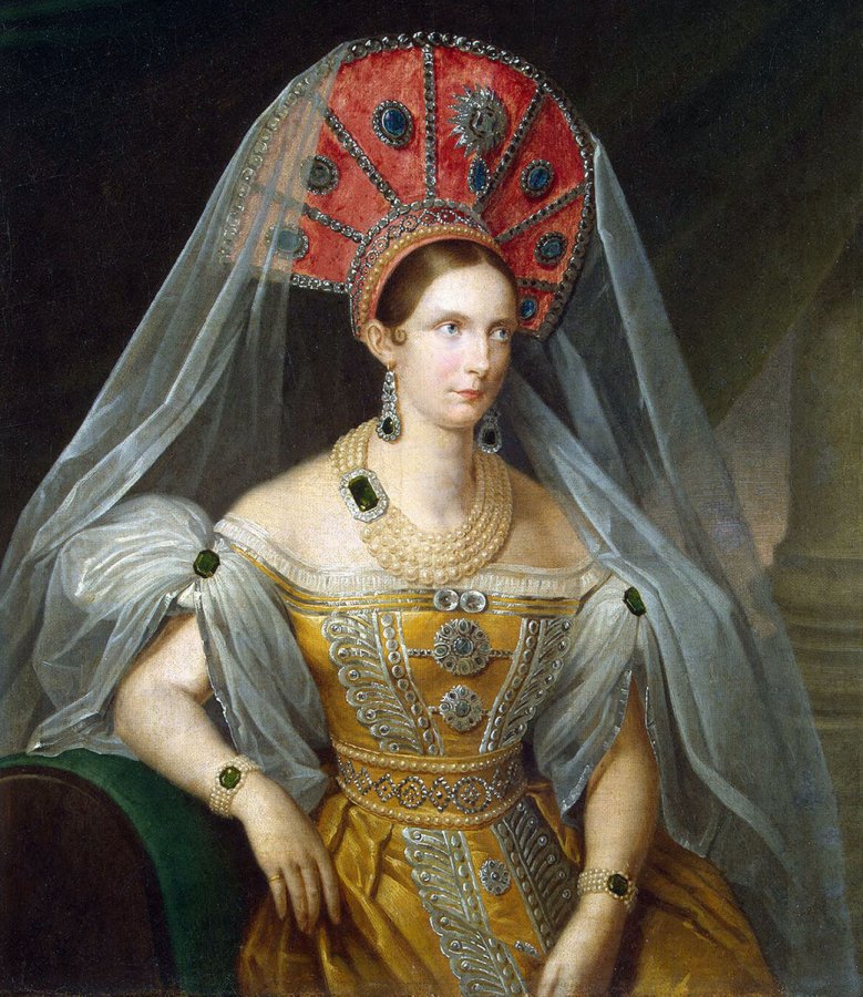 Kokoshnik avec des perles