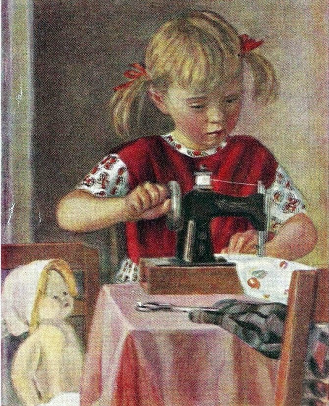 Fille avec une poupée de l'époque soviétique