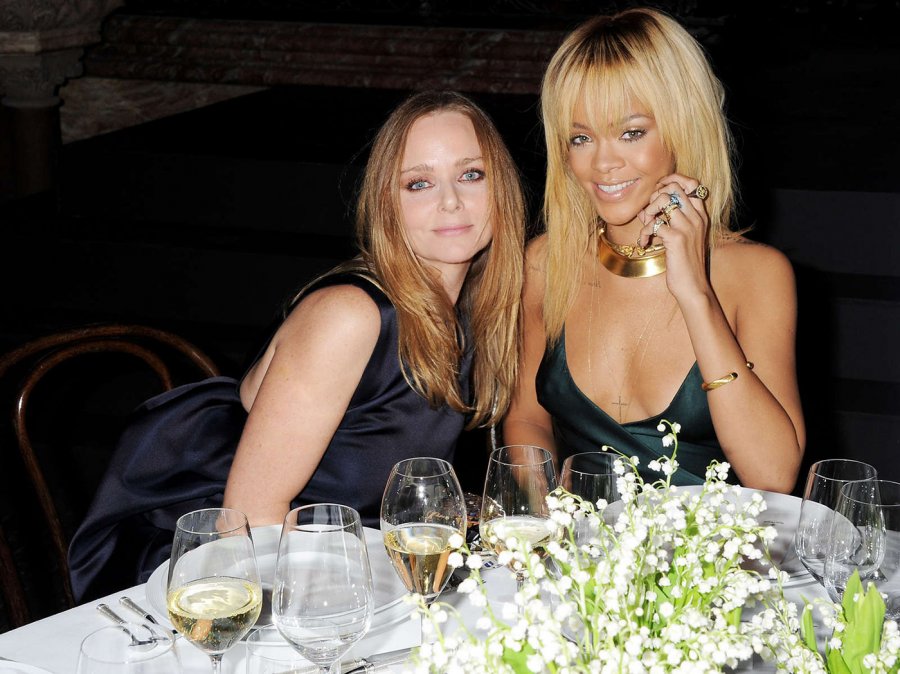 La créatrice Stella McCartney et Rihanna