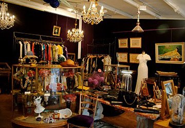 Marché aux puces à Paris