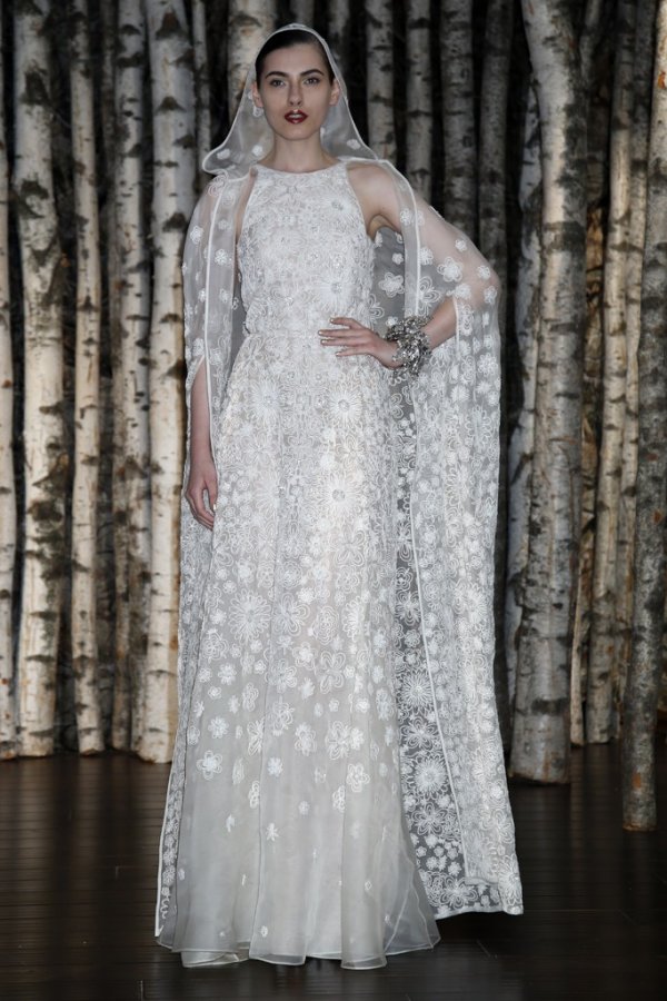 Photo d'une robe de la collection Naeem Khan