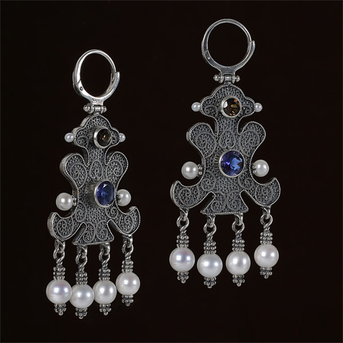 boucles d'oreilles à motif russe