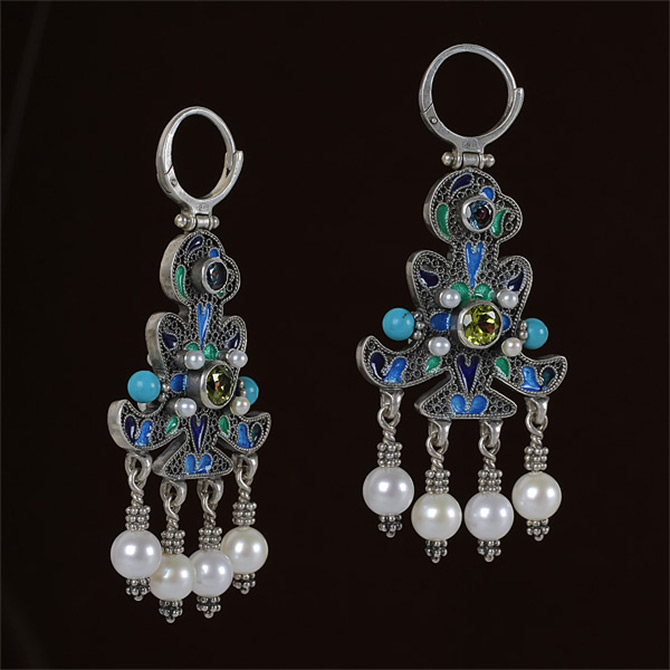 boucles d'oreilles à motif russe