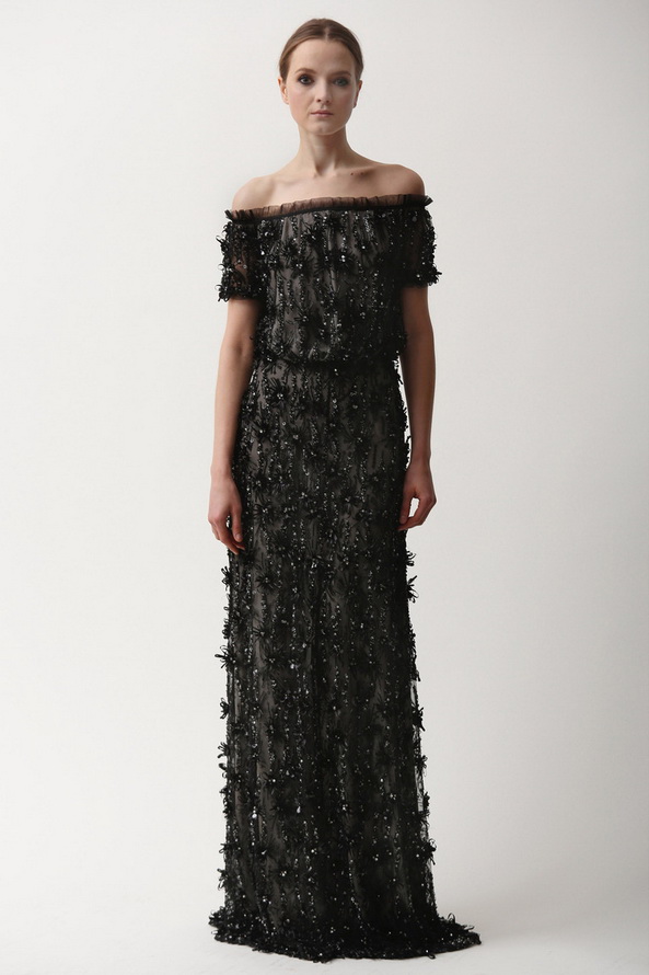 Robe Naeem Khan
