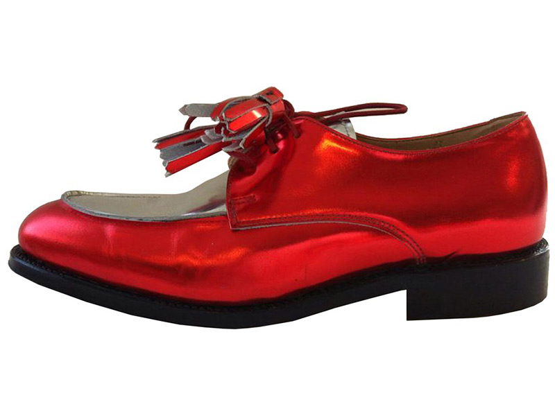 Chaussures pour femmes dans le style des hommes