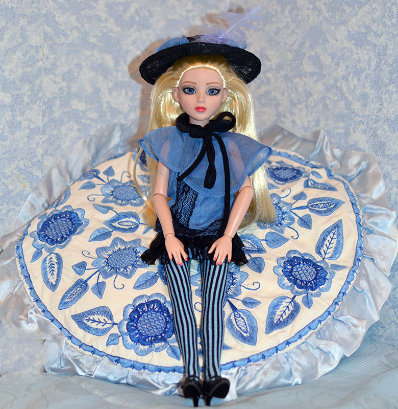 Broderie Vladimirskaya lisse