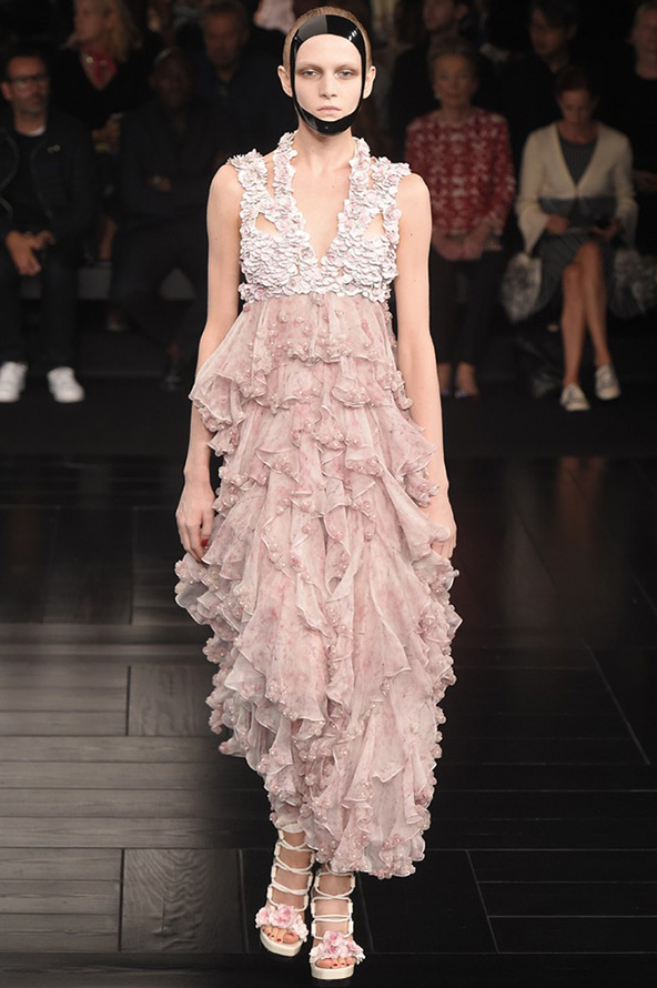 Robe Alexander McQueen
