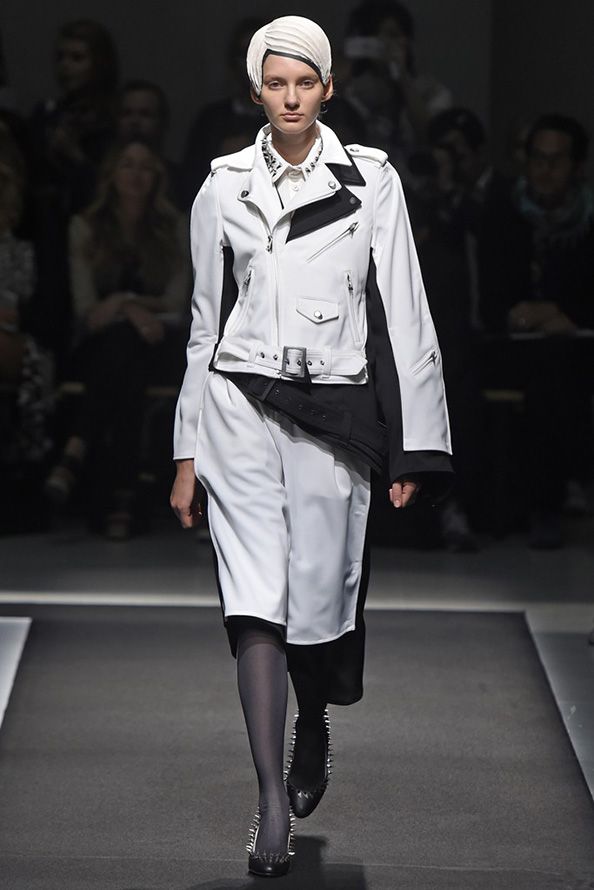 Veste blanche pour fille 2026