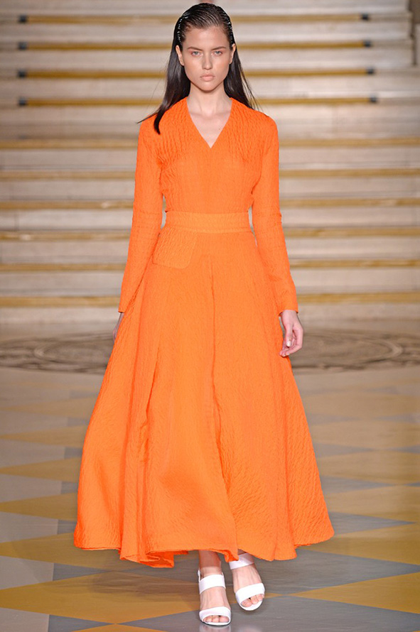 Robe orange photo