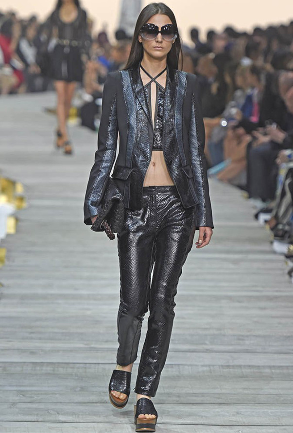 Pantalon en cuir printemps-été 2026