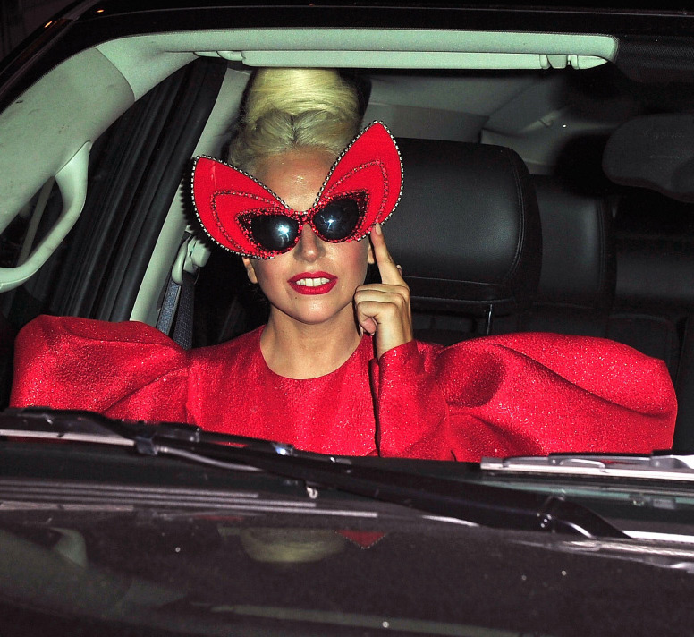 Lunettes de soleil drôles et insolites