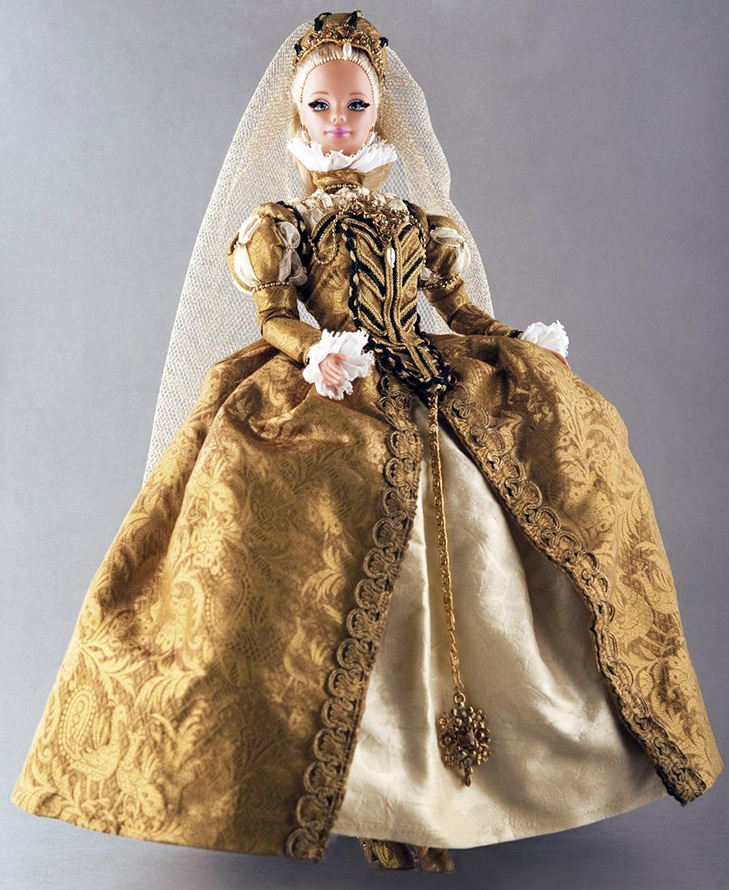 Costume historique pour barbie