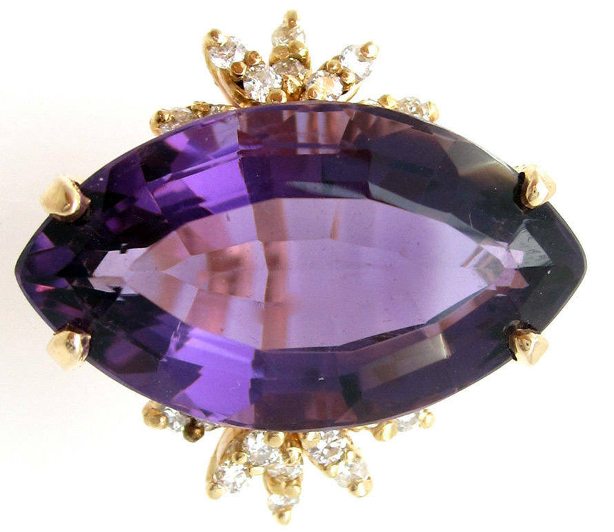 Bague en or avec améthyste